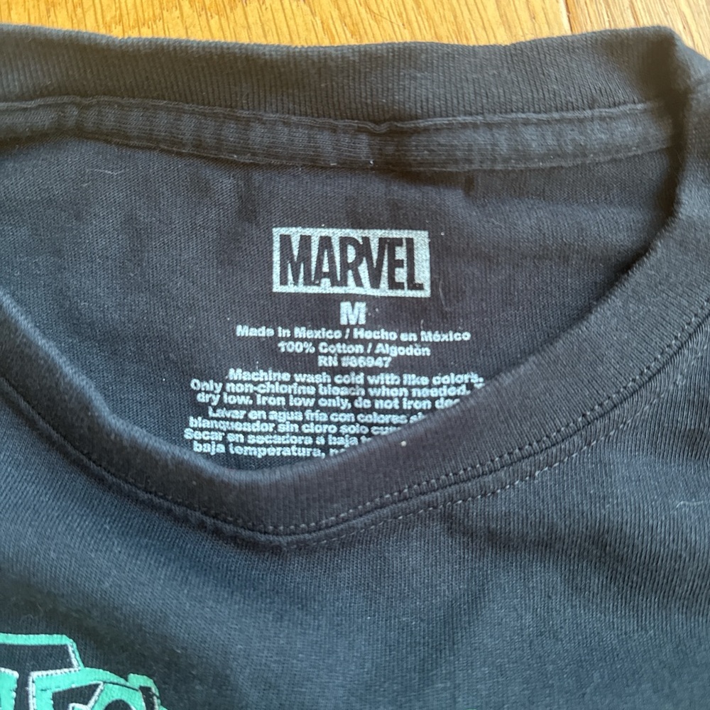 Marvel Spider-Man Graphic Tee in Black - Picture 3 of 4
